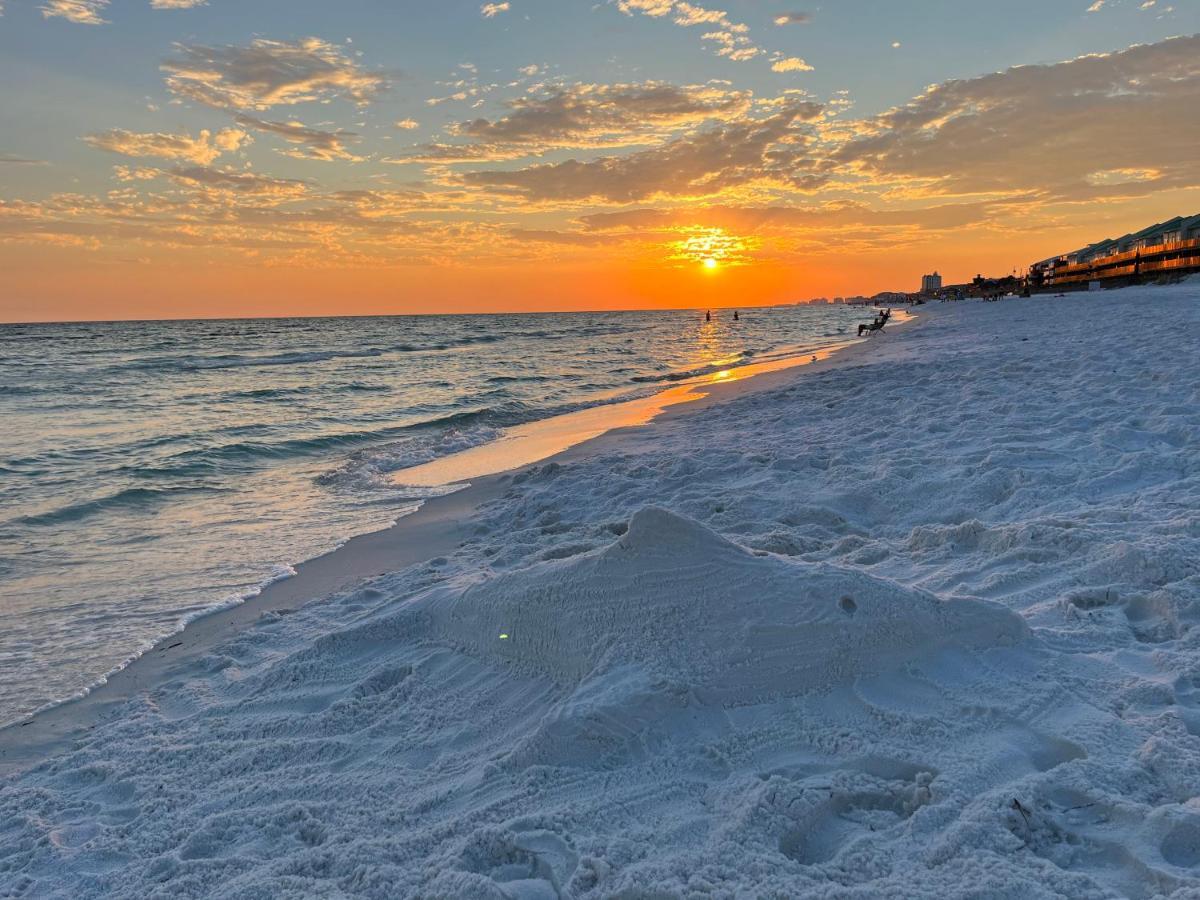 Private Beach Access, Fenced Yard & Pet Friendly, Pool, Cabana Life Beach House Дестін Екстер'єр фото